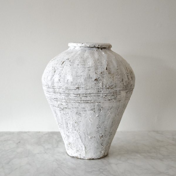 Lily Vintage White Pot - Small
