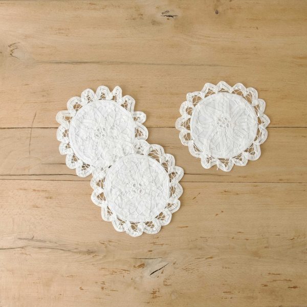 Hart Lace Round Coaster w/ Pouch