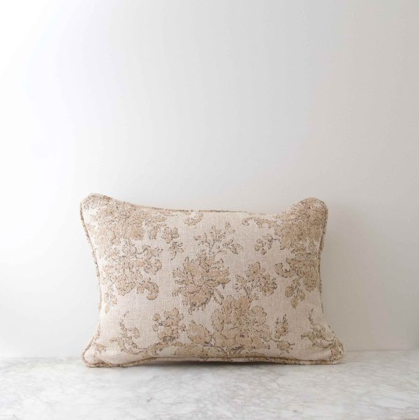 April Pillow w/ Inner