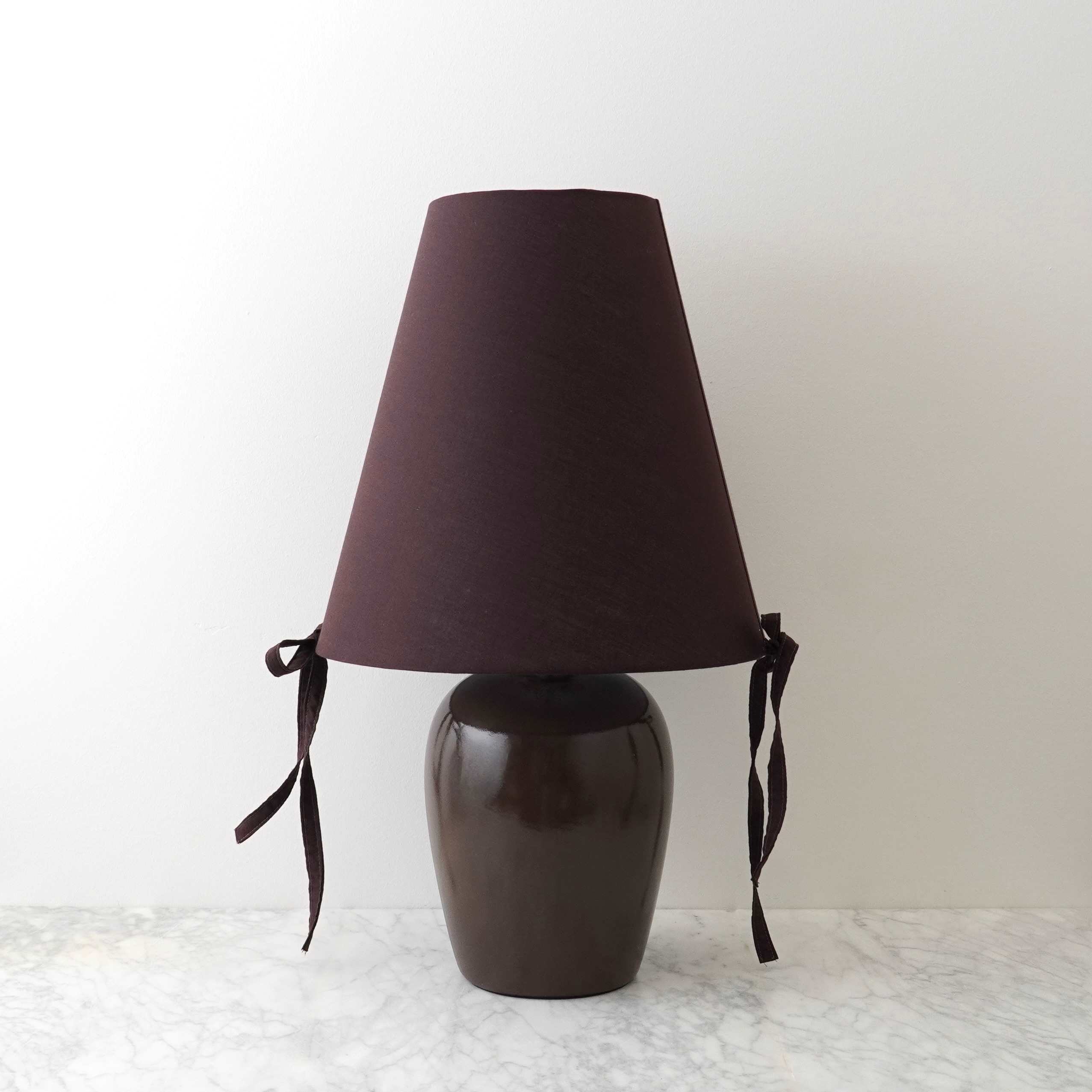 Appenzell Grande Bow Table Lamp
