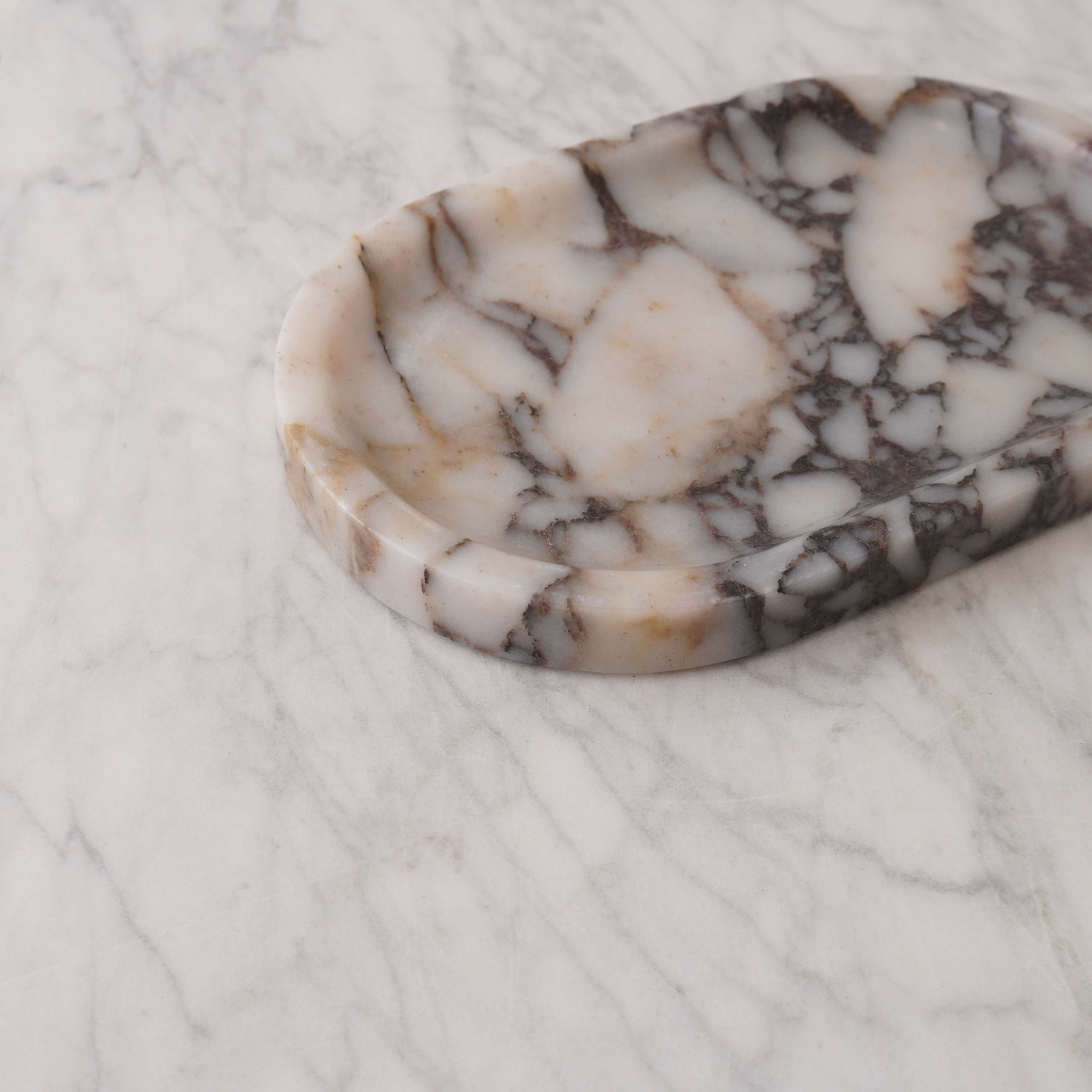 Celine Calacatta Tray