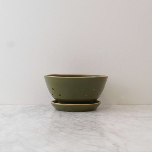 Ceramic Berry Bowl w/ Saucer - Moss